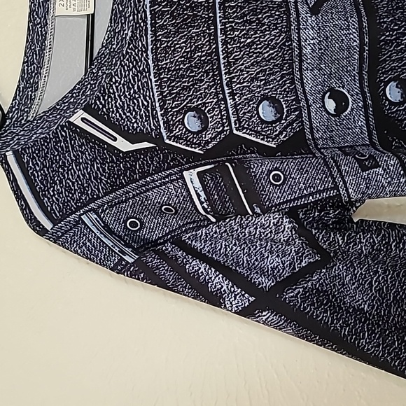 Marvel Winter Soldier Mens Graphic Compression Long Sleeve 3D Print Shirt Sz 2XL - Picture 5 of 15